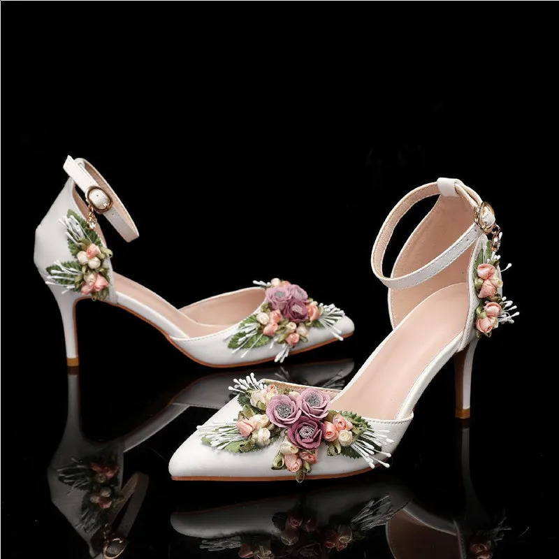 2025 Fashion Flowers Leaf Satin Mary Janes Women Pumps Spring Autumn Elegant Pointed toe Thin High heels Wedding Bridal Shoes 250322