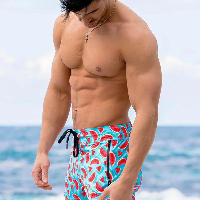 2025 selling mens fashionable beach shorts polyester quick drying multicolor sports three minute anime 250321