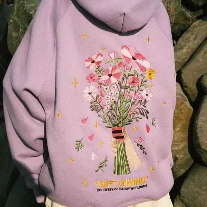 2025 new women's embroidered rotator sleeve thread Chasing Sunsets hoodie