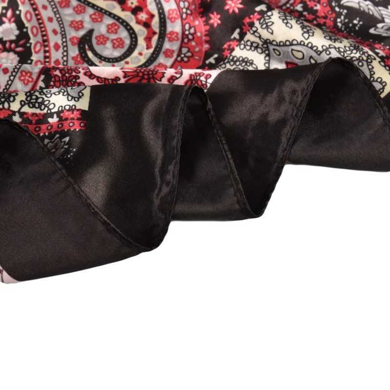 Spring new cashmere 90 square silk scarf full-size retro printed scarf X2503241