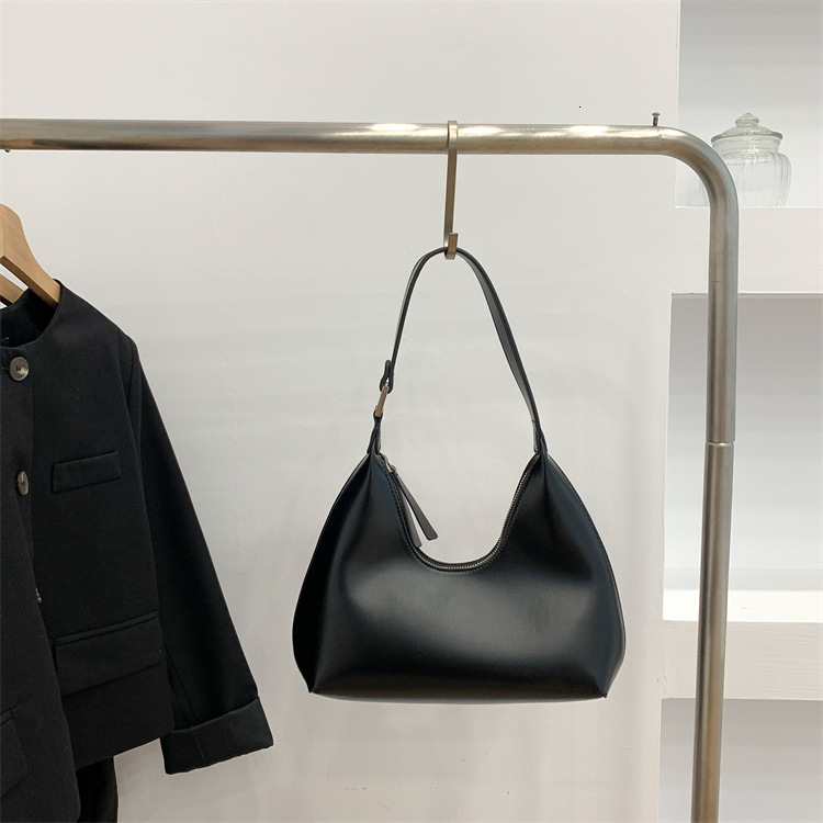 New Underarm Bag Niche Design Retro Korean Version Handbag Female Senior Temperament All Commuter Shoulder Bag for Women