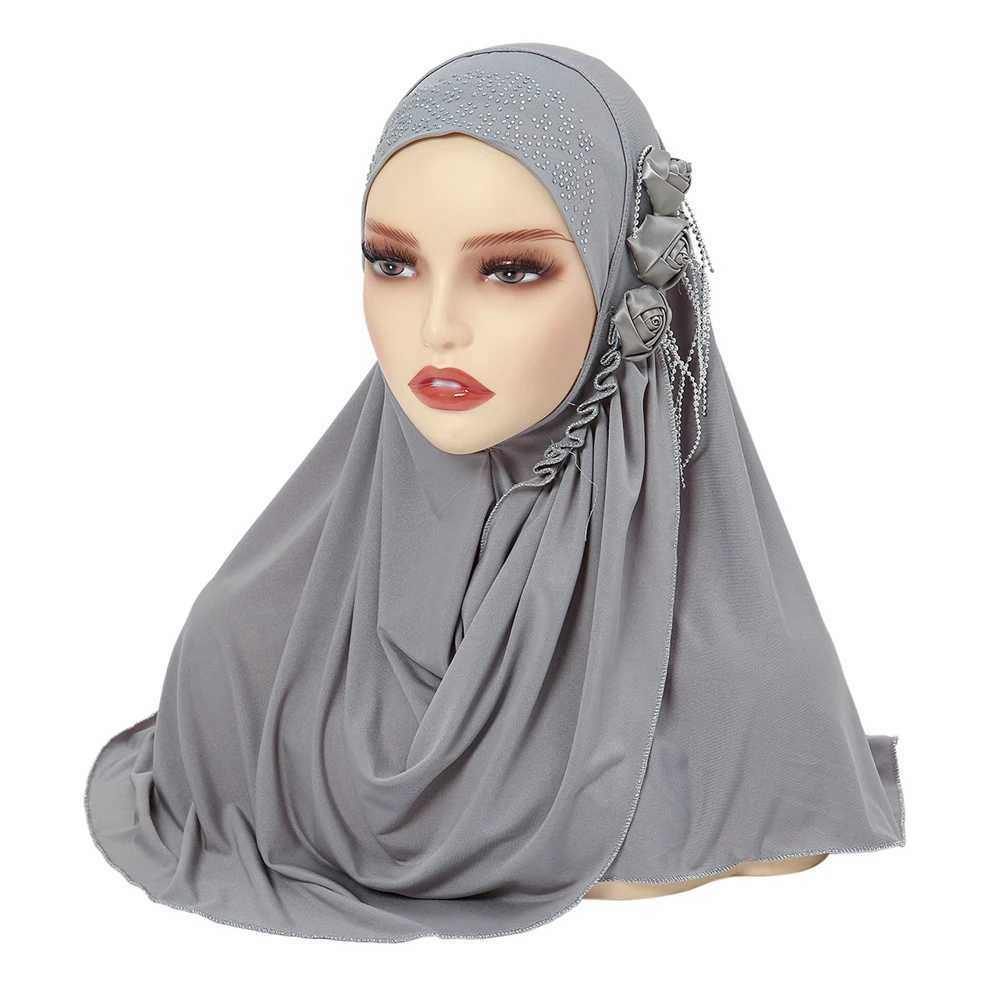 The latest Wens headscarf and Diamon floral fashion instant Islamic Muslim headscarf classic womens headscarf shawl RIMAIRE X250324
