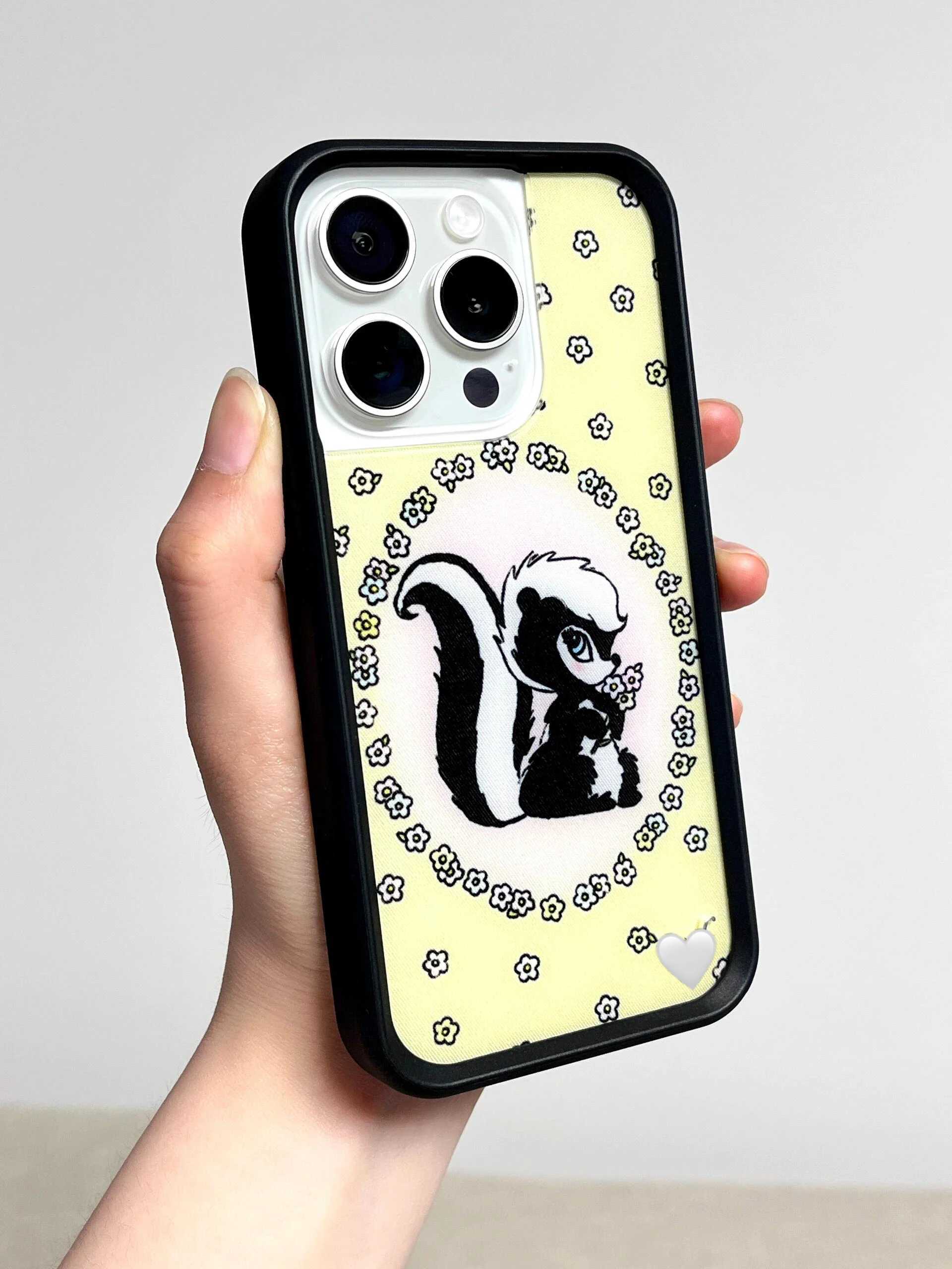 Wildflower Cartoon cute phone case for iPhone Fruit Flower 12 13 14 15 16 Pro Max 14 Plus Strawberry phone case Z250324