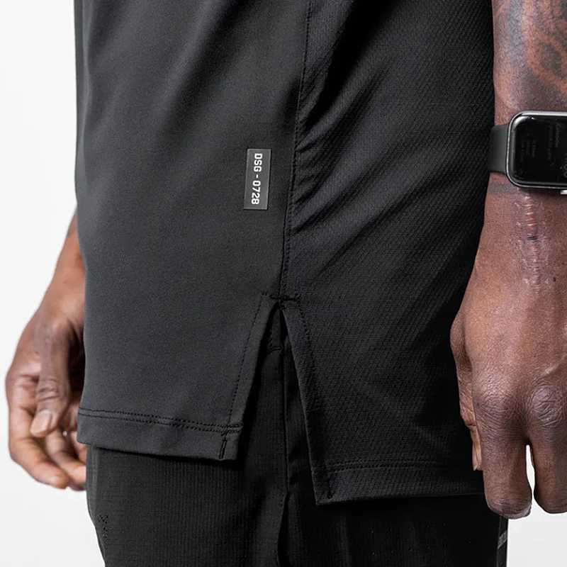 Brand Summer Mens Fitness Tank Top Mens Fitness Training Sleeveless Shirt Single Set Mens Clothing Fitness Running Tank Top X250324