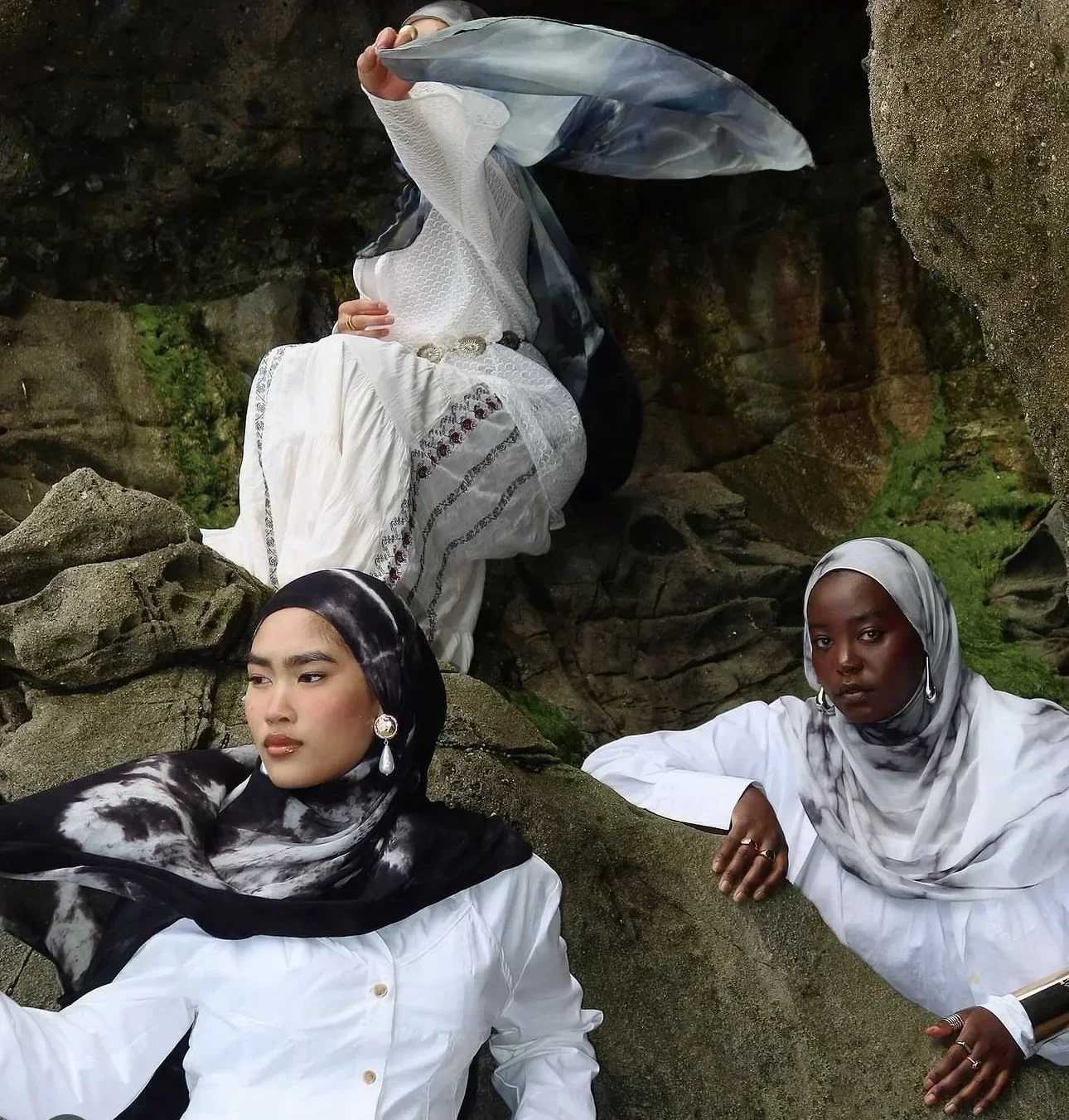 Hot selling Muslim high-end molded bre headscarf spitting cotton watercolor molded shawl headscarf Muslim text scarf 180 * 80cm X250324