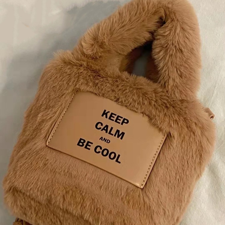 2025S Fashion Designer Autumn Winter New Hairy Letter Handbag Cute Water Bucket Handheld Plush Bag Welfare Products