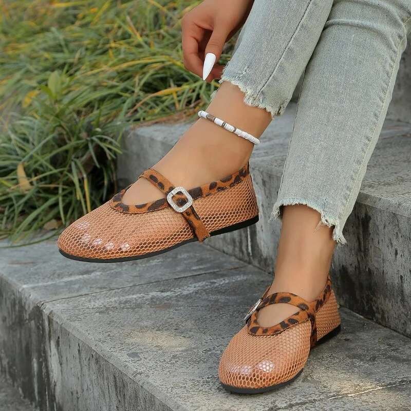 Summer Hollow Mesh Women Ballet Flats Round Toe Mary Jane Shoes Breathable Sandals 2025 Solid Color Buckle Strap Ladies Footwear
