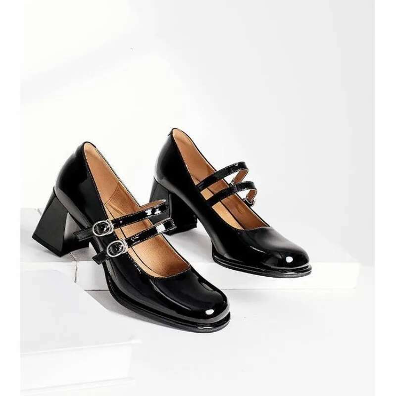 Mary Janes Vintage Black Sandals Woman Buckle Non-Slip Casual Medium Office Ladies Solid Elegant Heels Korean Summer