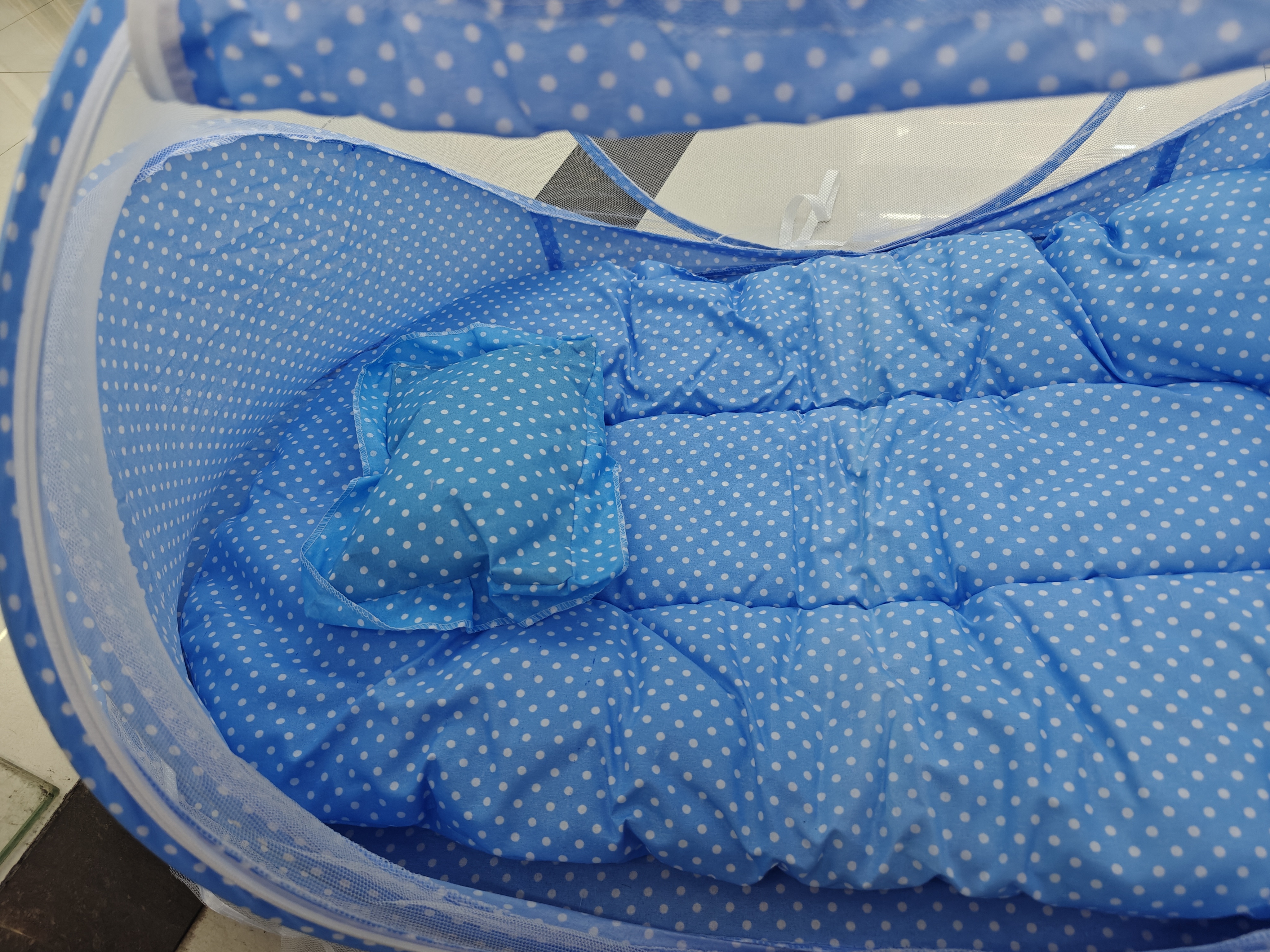 Jiaobao Point Cloth Three Piece Baby Mosquito Net Set