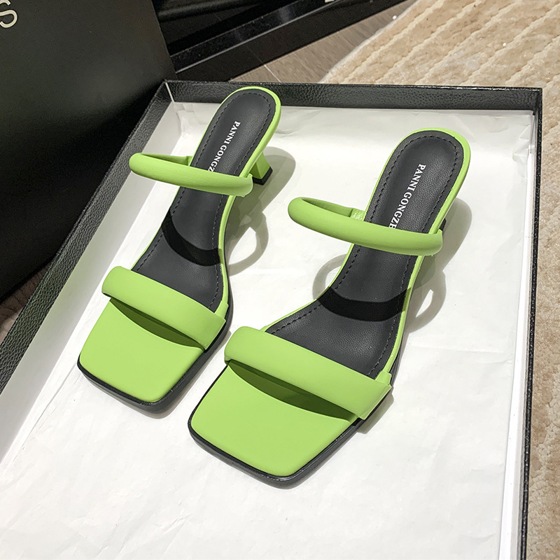Free shipping designer sandals for womens high heel Summer fashion black beach Open toed slippers size 35-40