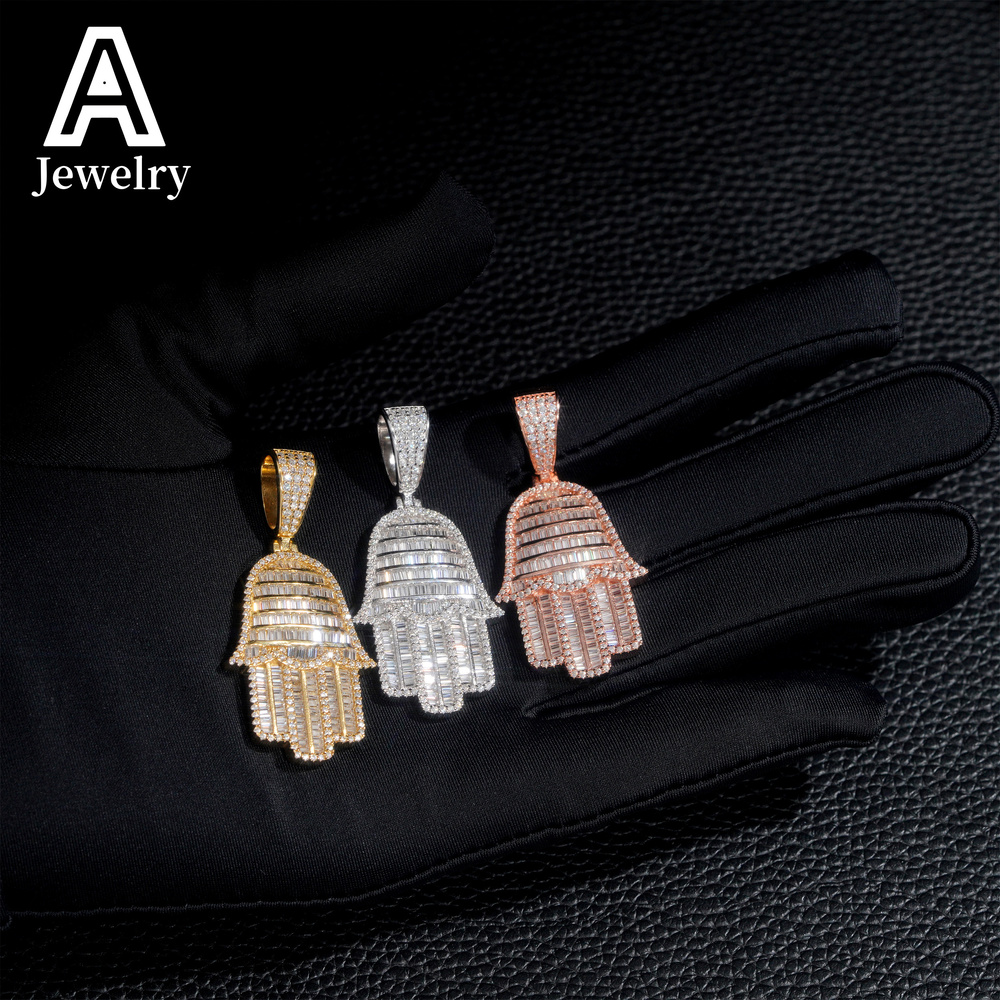 The best-selling 925 sterling silver vvs Moissanite Hip Hop Palm stylish pendant passed the test boutique