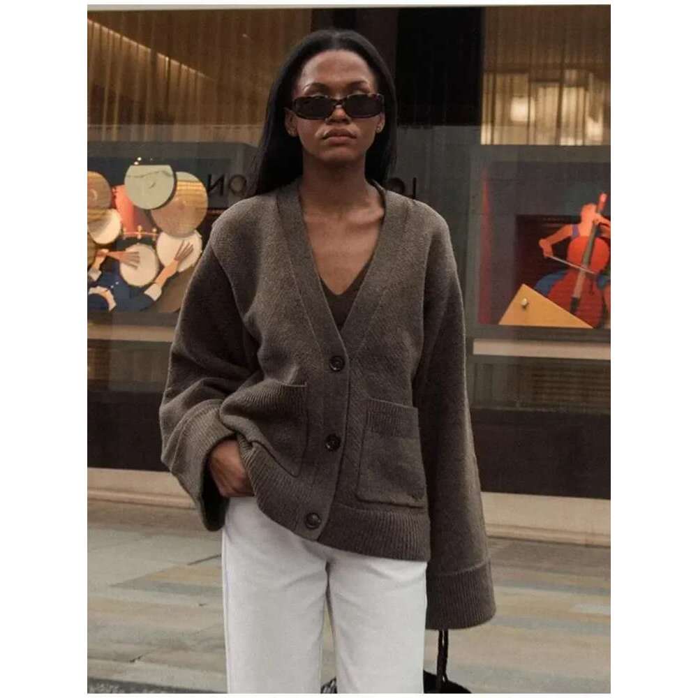 Women's Solid V Neck Warm Knitted Cardigan Elegant Single Breasted Long Sleeves Sweater 2024 New Autumn Female Commuter Knitwear