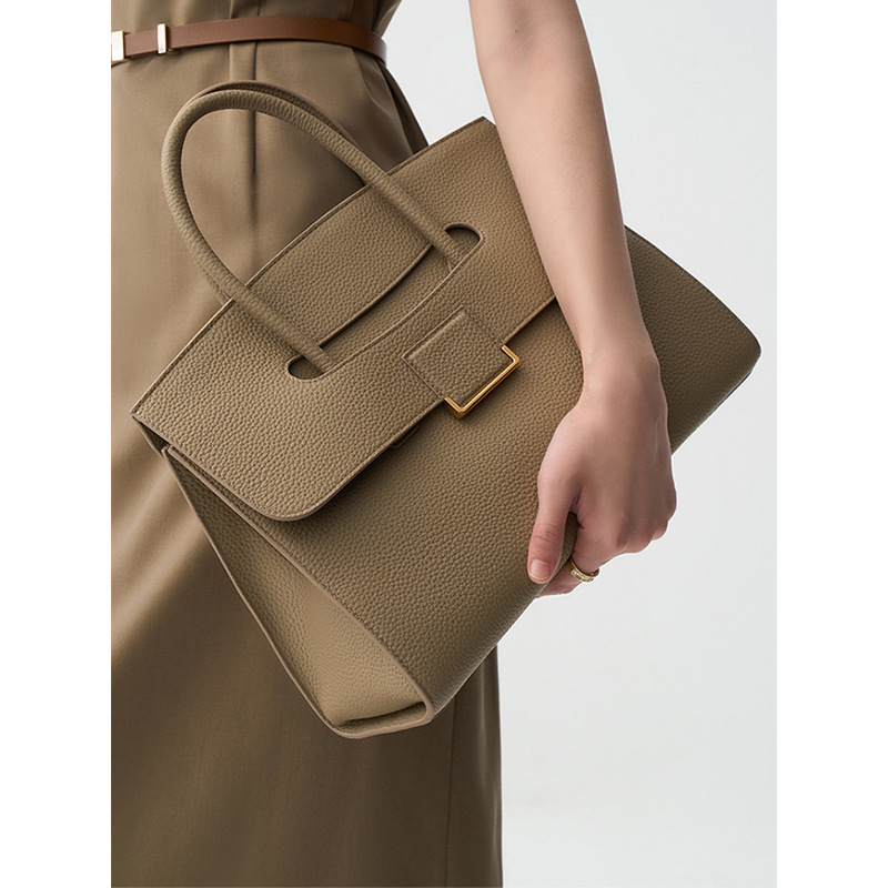 2025S Fashion Designer Guangzhou Women S Bag Large Capacity Commuting Versatile Briefcase Female Niche Design Simple And High End Feel Handbag Trend