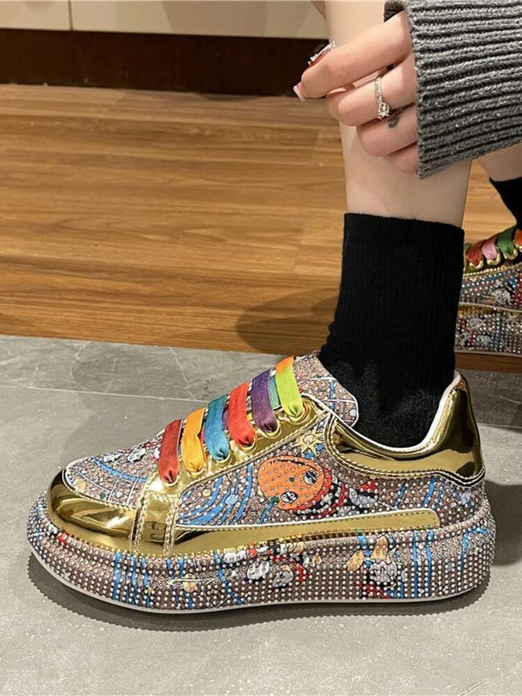 2025 New Korean Graffiti Casual Women's Thick Bottom Anti slip Sports Banquet Designer Fashion Flat Shoes