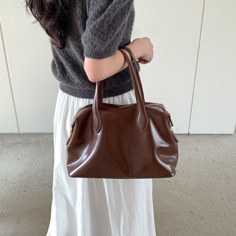 New Large Capacity Handbag Work Commuter Women's Advanced Sense Tote Bag Zipper Simple PU Soft Leather Handbag