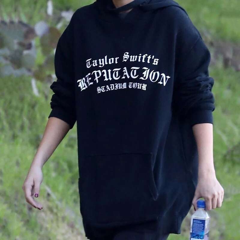 Designer clothes Streetwear Taylor Rapper Print Hoodies Women Haruku Vintage Long Sleeved Sweatshirt Loose Casual Pulllover Gothic Y2k Clothes