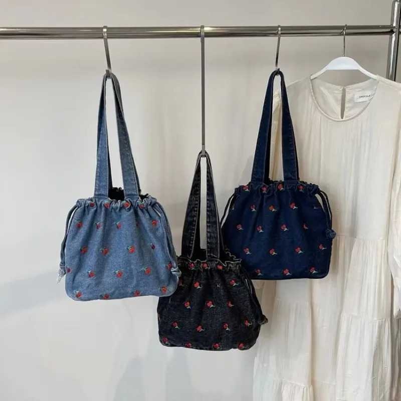 Spring Denim Bucket Bag Versatile Casual Simple Womens Bag for Sale Embroidered Large Capacity Niche Handbag 250320