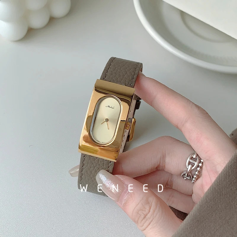 personal fashionable and luxurious womens watch real leather belt simple and fashionable casual womens watch 250319