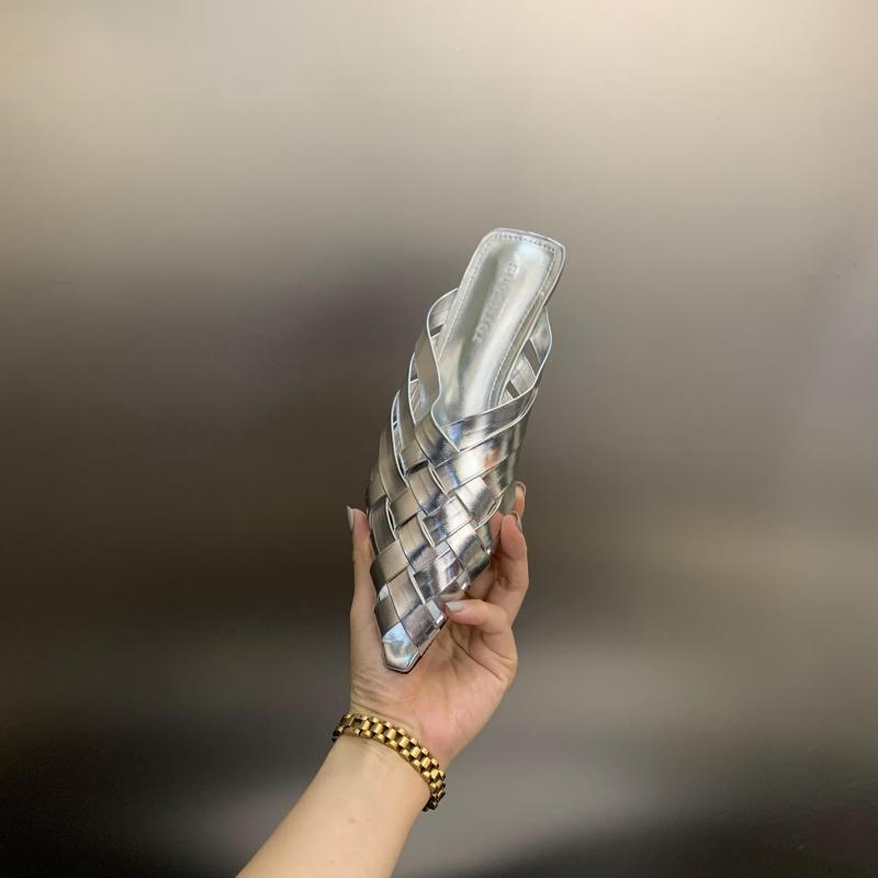 2025 hot new Free shipping designer sandals for womens black sliver gold high heel Summer fashion beach Open toed slippers size 35-39