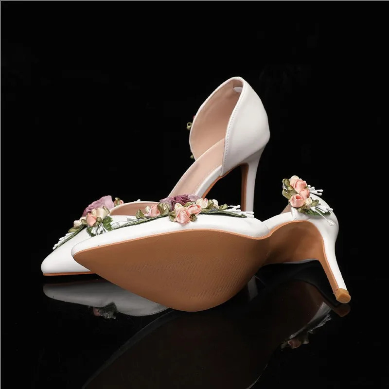 2025 Fashion Flowers Leaf Satin Mary Janes Women Pumps Spring Autumn Elegant Pointed toe Thin High heels Wedding Bridal Shoes 250322