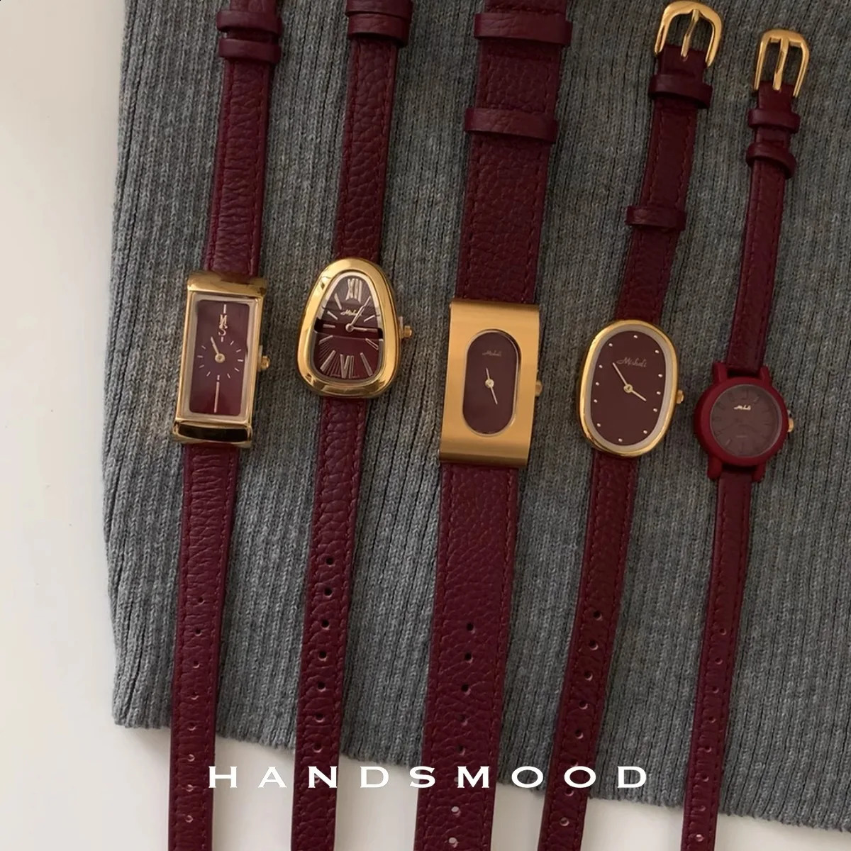 Genuine leather womens gift red retro womens watch small quartz watch 250319