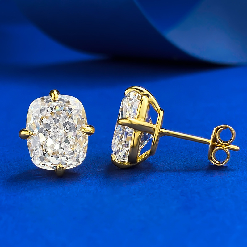 2025 Choucong Top Sell Stud Earrings Luxury Jewelry Sparkling Genuine 100% 925 Sterling Silver Cushion Shape White Moissanite Elegant Party OL Women E