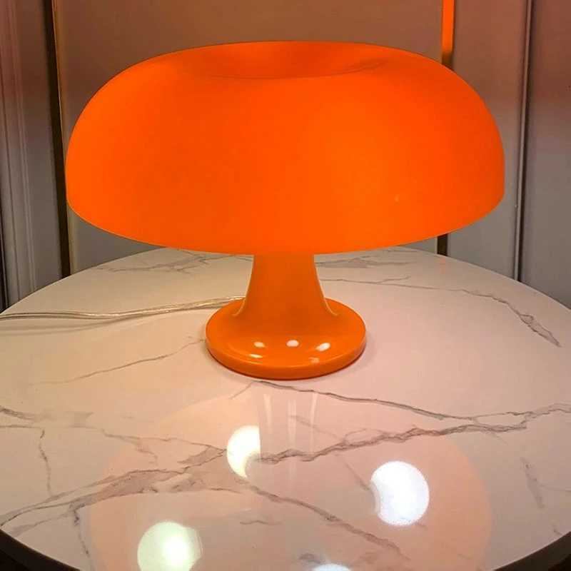 Danish Modern Minimalist Mushroom Table Lamp for Hotel Bedroom Bedside Living Room Decorative Desk Lights With 4 BulbsC250324