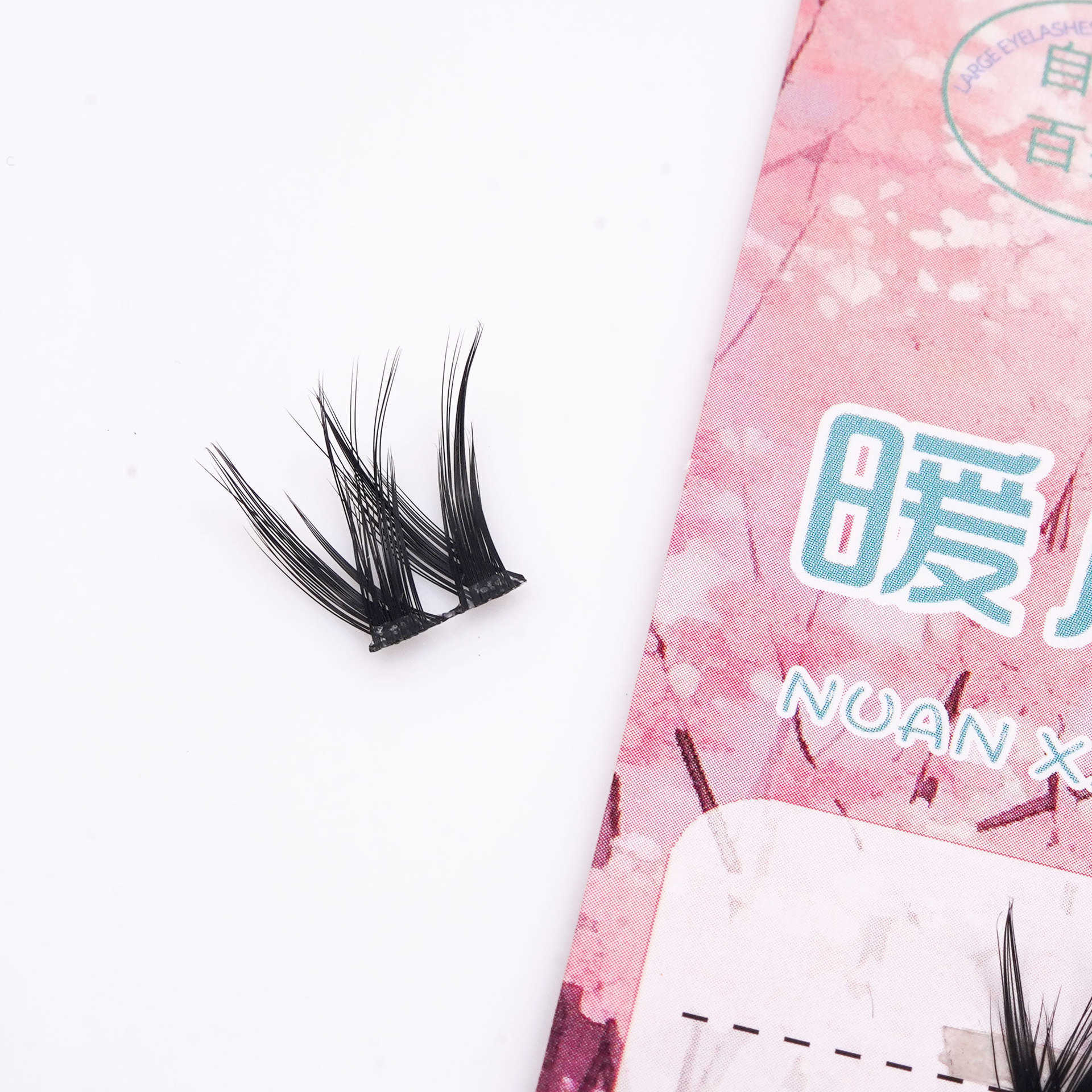 Lazy man thick big Steamed rolls false eyelash large capacity mother self paste W type D warped big honey roll single cluster grafting segmented cat W