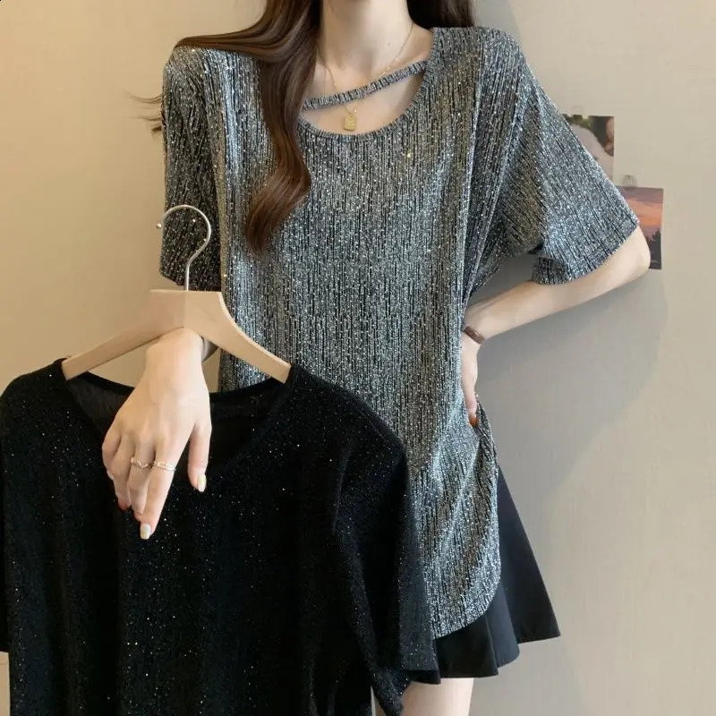 Large fashion slit womens short sleeved Tshirt 2025 summer loose and slim fit top 250324