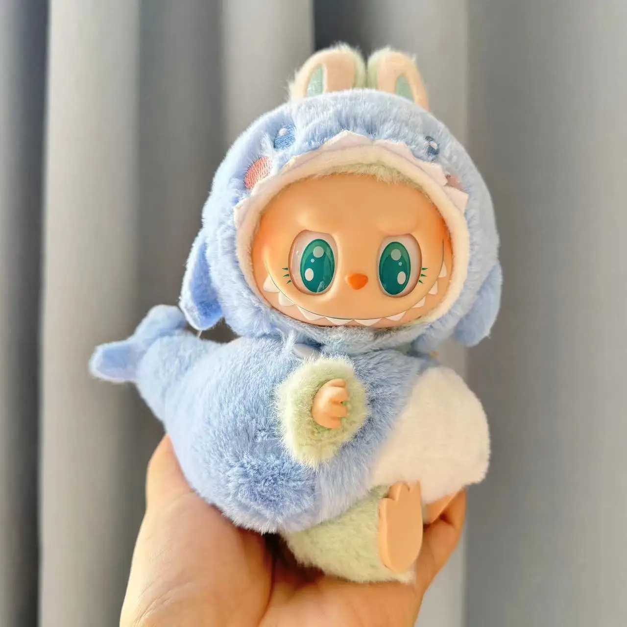 Cute mini plush doll costume shark deer set accessories suitable for Korean Kpop Exo Labubu I II idol doll sitting in Par costumeXJ250324