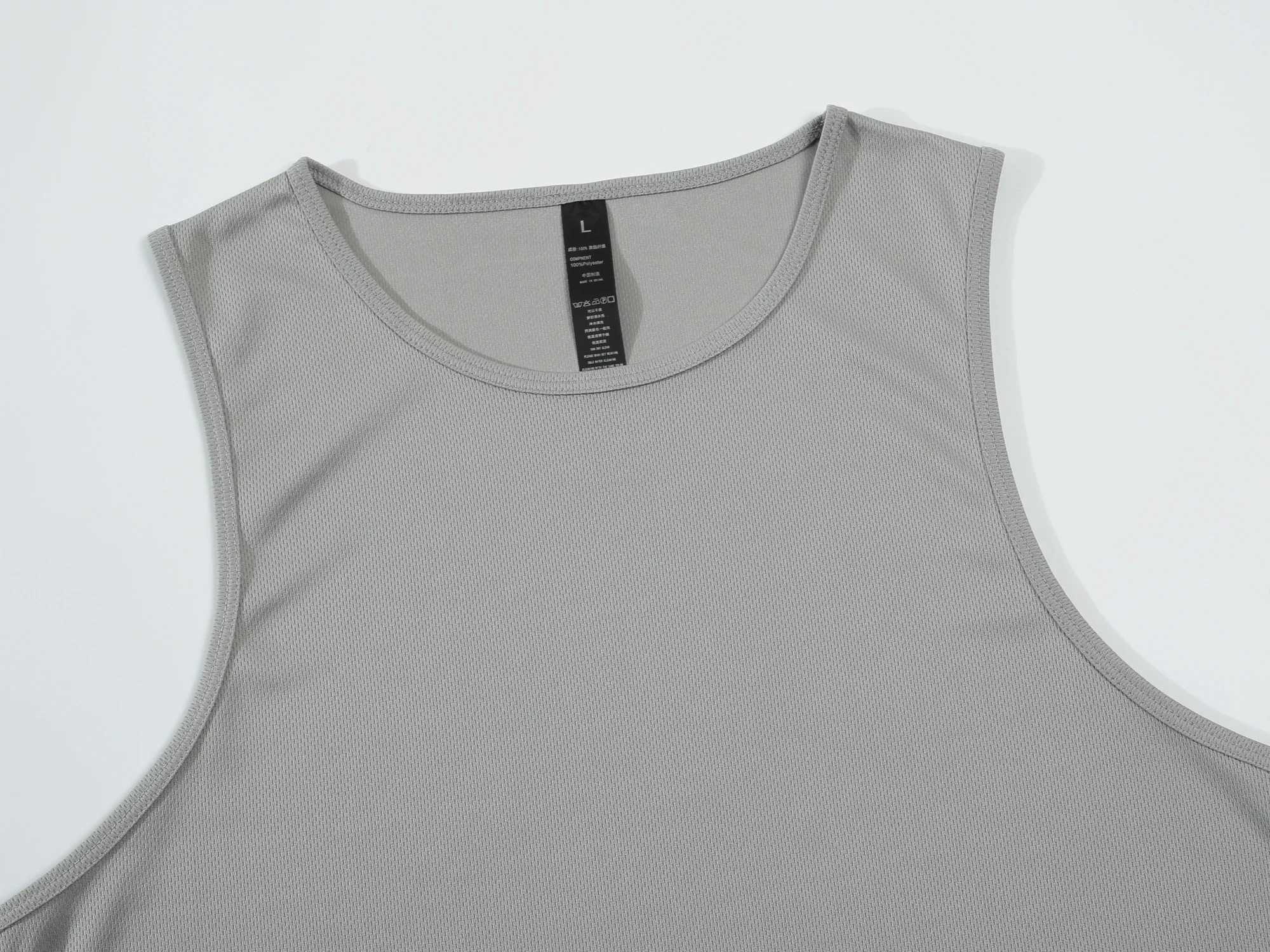 Summer mesh quick drying gym fitness vest mens casual moisturizing tight fitting sleeveless fitness vest X250324