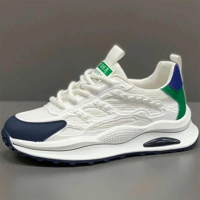 Mens breathable mesh shoes summer 2025 casual running shoes soft sole comfortable and lightweight Fi shoes thick sole sports shoesXJ250324