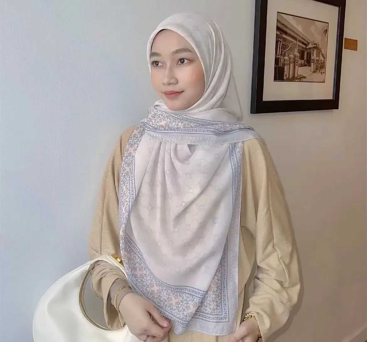 Womens Fashion Cotton Muslim Headscarf Square Scarf Malaysia Shawl and Wrap Headscarf Turbans for Wen 110 * 110CM X250324