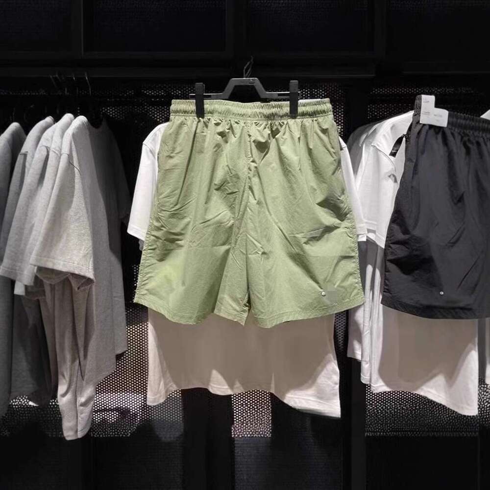 Men's Women's Spring And Summer K-Hook Casual Shorts, Sports Running Training, Woven Zipper Pocket Five Quarter Pants, Dx07 B5