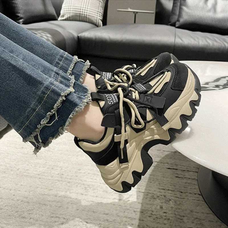 New Mixed Color Womens Platform Sports Shoes Outdoor Sports Shoes Womens Fi Shoes Designer Womens Vulcanization ZapatosXJ250324