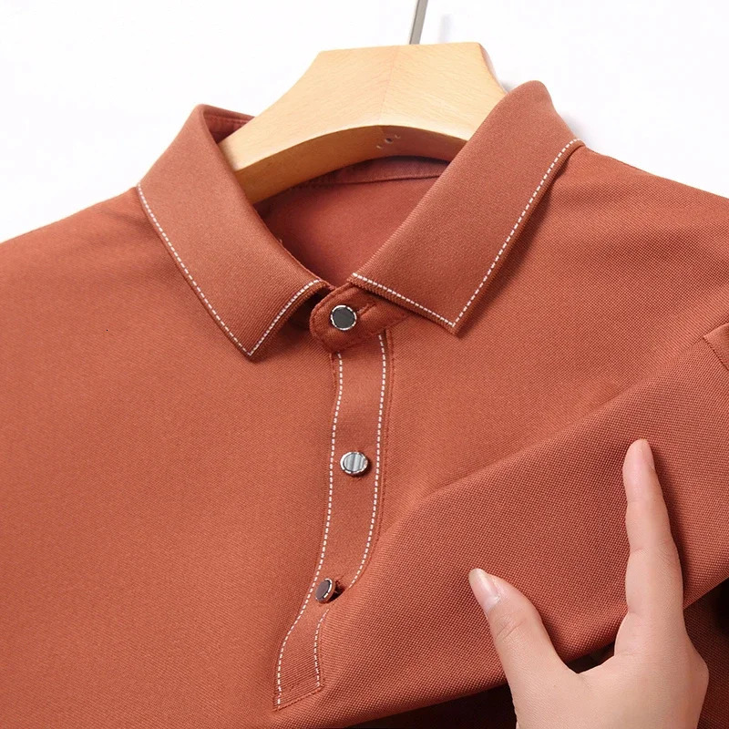 2024 Mens Solid Color Cotton Business Casual Short sleeved POLO Shirt Fashion Comfortable and Breathable Top 250312