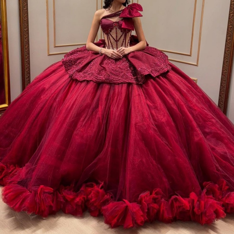 Red Sweetheart Quinceanera Dresses Off The Shoulder Sequin Applique Beads Bow Tulle Party Birthday Vestidos De 15 Anos Sweet 16 Anos
