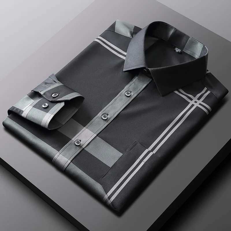 Mens dresses and shirts are the latest hot sellers in spring and autumnT heya rei ronf reew rinkler esistantb usinessc asualp rintedt hinc heckereds X