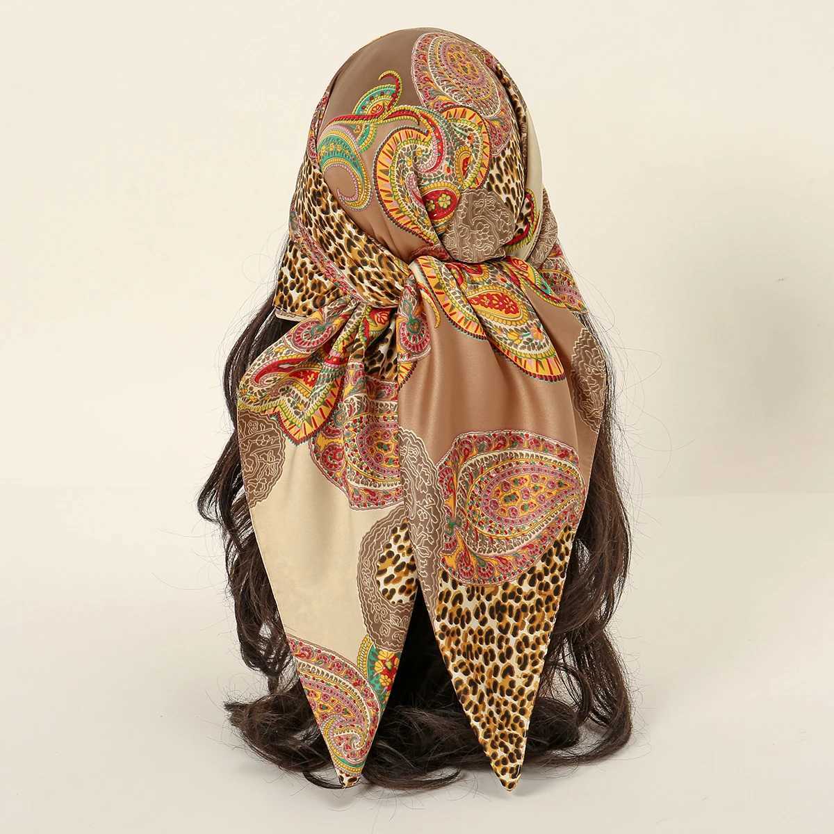 85cm Retro Paisley Printed Square Scarf Ribbon Corset Printed Ten Thousand Muslim Headscarf Fashionable Contract Scarf X250324
