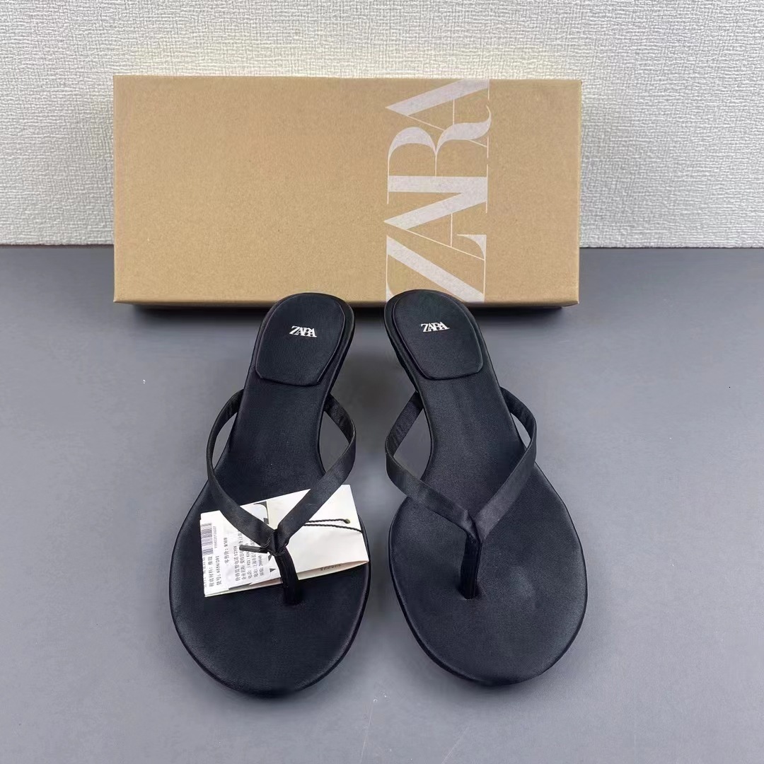 2025 new women's round toe high-heeled red herringbone clip open cat heel designer fashionable women's sandals