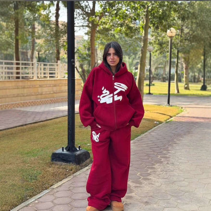 2025 fashionable unisex couple loose hooded trendy top, warm long sleeved sweatshirt