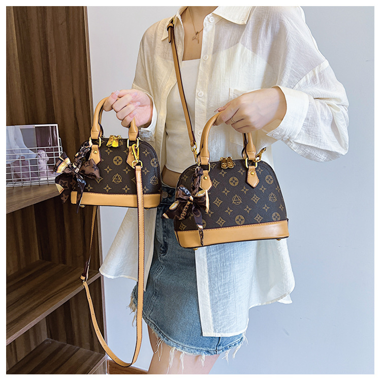 2025 new shell bag high-grade printed crossbody bag small bag Fashion popular female crossbody bag