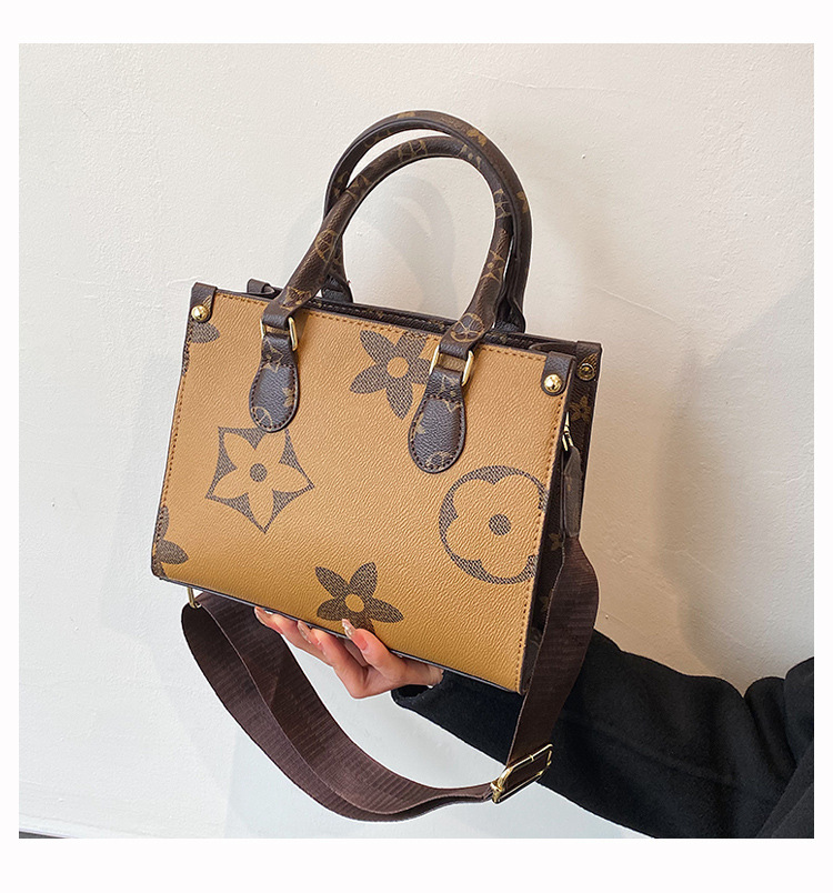 Free shipping 2025 designer Shoulder tote Bags For womans casual flap handbag fashion messenger bag woman crossbody bag