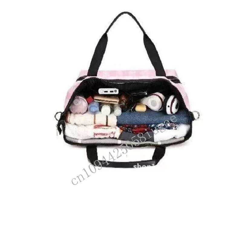 Large Capacity Handbag Pink Stripe New Travel Shoulder Canvas Women's Fashion Portable New Shopping Bag Classic Bags