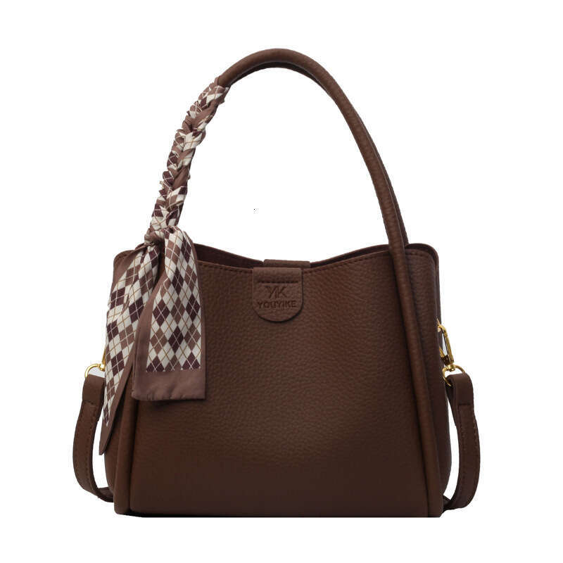 2025 NEW This year's popular vegetable basket handbag for women's 2024 new soft leather bucket bag, commuting single shoulder crossbody bag