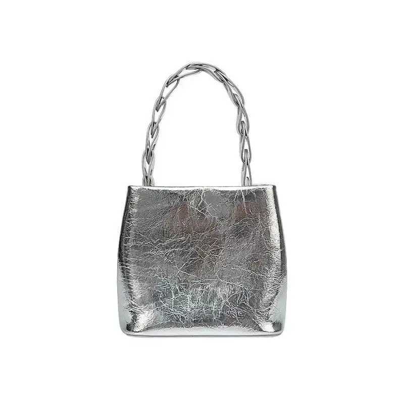 2024 New Fashion Silver Patent Leather Shiny Surface Bucket Handbag Designed for Dinner Parties Temperature Diagonal Cross Bag Trend Z250324