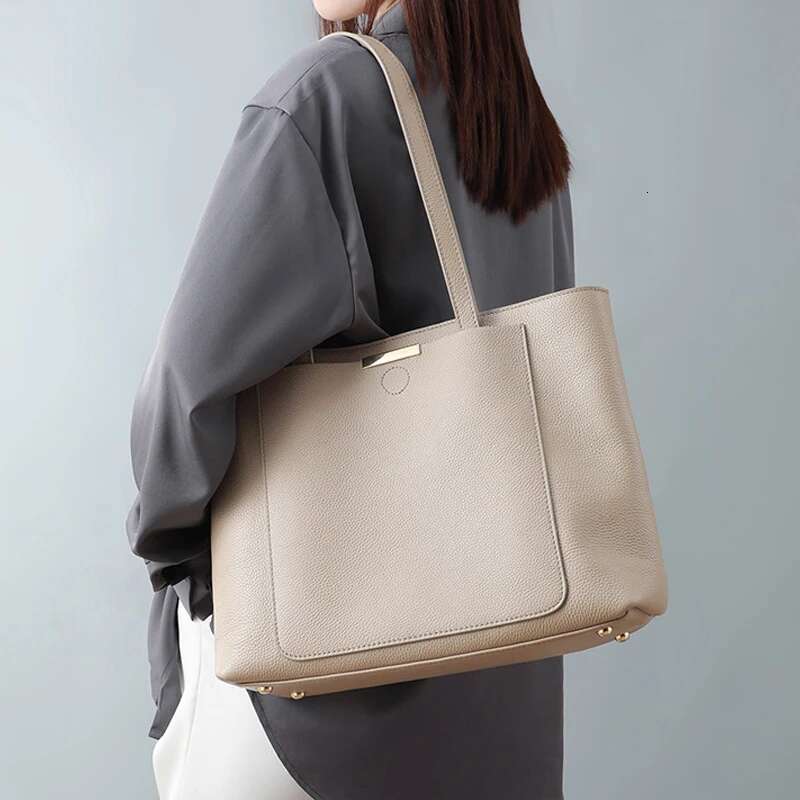 2023 Autumn Genuine Shoulder Bags For Women Brands Designer Ladies Large Casual Totes Soft Leather Female Shopping Bag