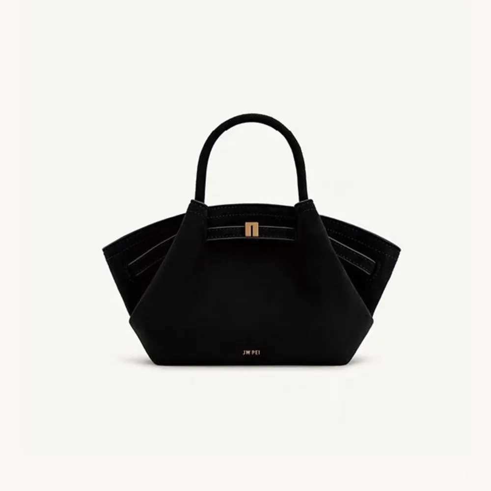 Famous Micro Leather Suede Underarm Bag for Women 2024 Fashion French Shoulder Bag Top handle Bags Female Women Z250324