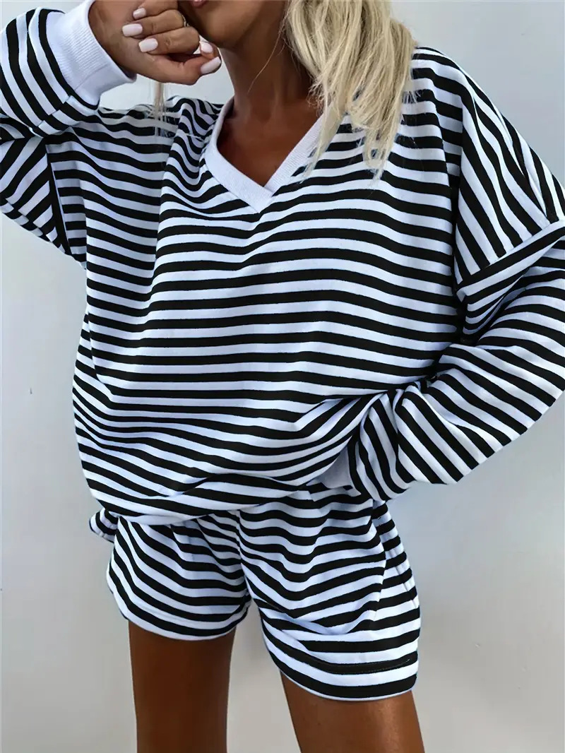 2025 New Women's Casual Stripe Set Long Sleeve V-neck Loose Top Sports Shorts 2-piece Set