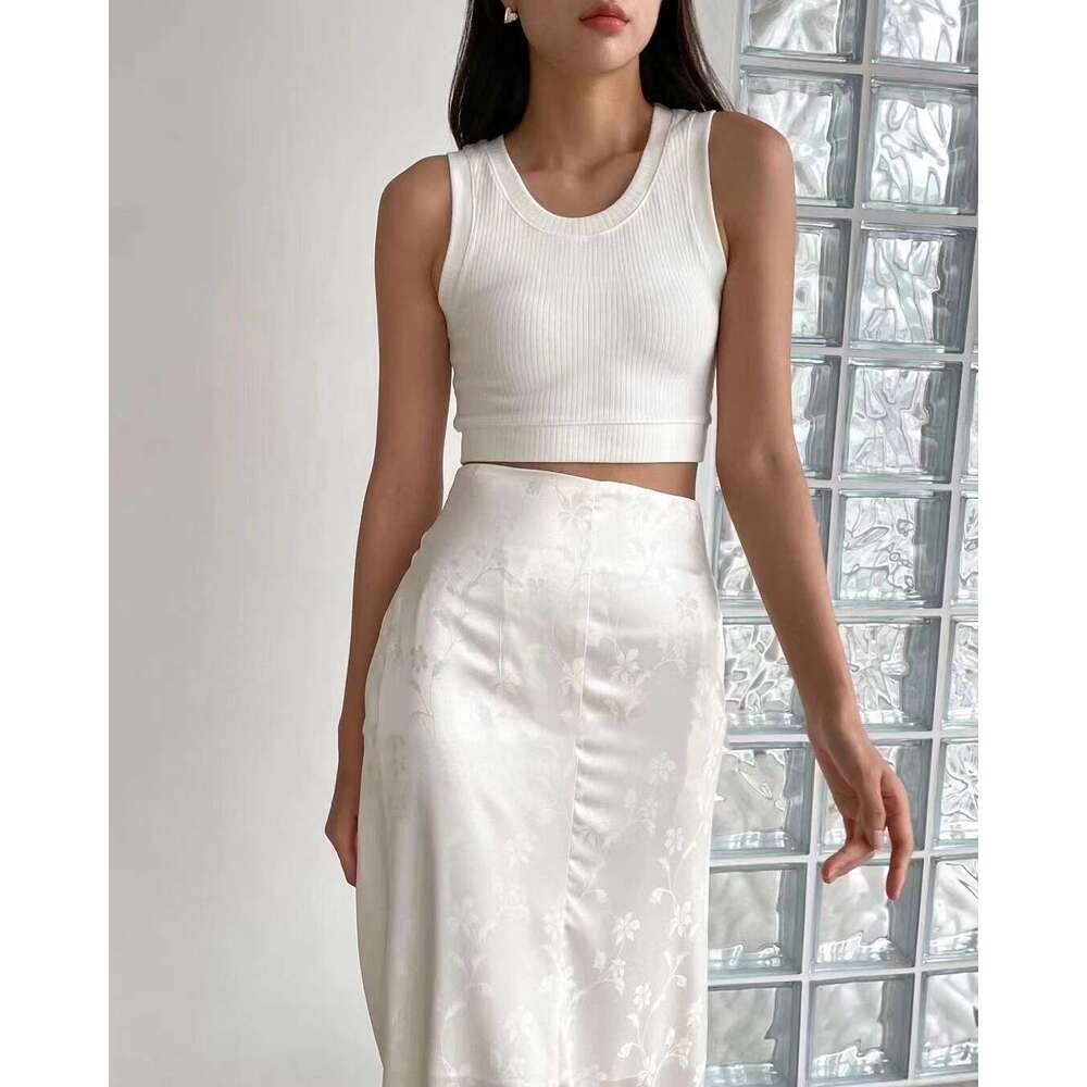 Short Solid Color Embroidered Suspender Fashionable Slimming Thread Vest For Women B5